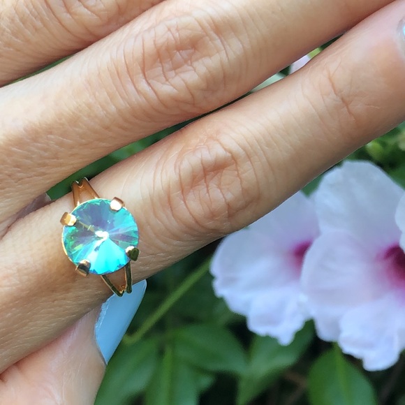 Violet Aurora Borealis Rivoli Crystal Ring - Picture 13 of 14